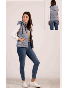 Chaleco corto capucha Laudi Moda 2